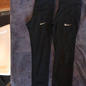 2 Pairs Nike 7/8 length leggings NWOT